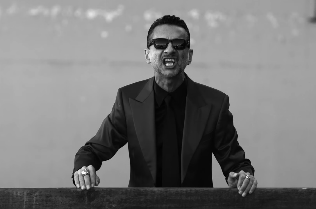 Клип Where's the Revolution от Depeche Mode