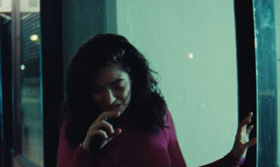 Клип Green Light от Lorde
